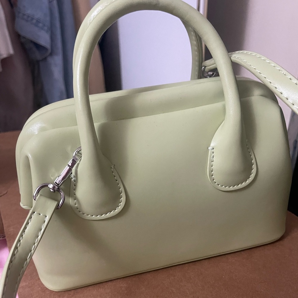Soft Green Women's Top-Handle Crossbody Bag